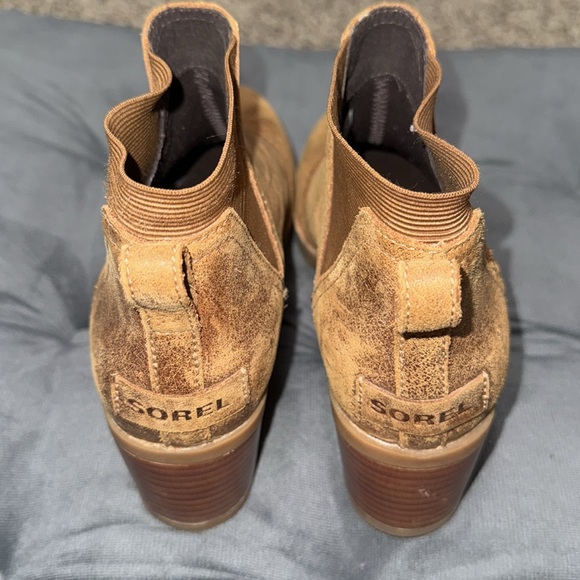 Sorel Cate Chelsea Boot - Picture 3 of 10